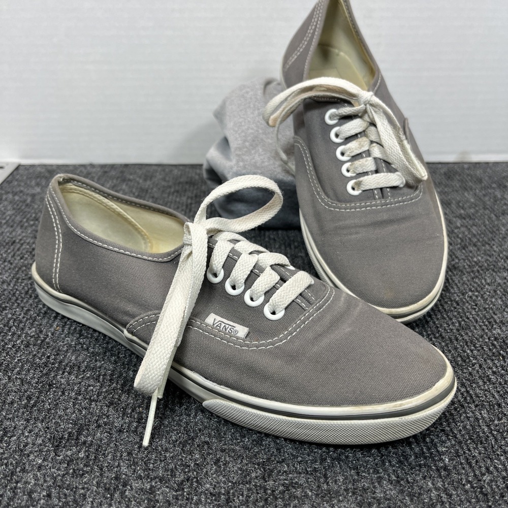 Vans Shoes Womens 7.5 Men 6 Sneakers Vulcanized Gray Canvas Skateboarding